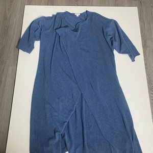 Lularoe Shirley medium.